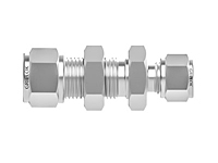 Tube fitting bulkhead reducing union